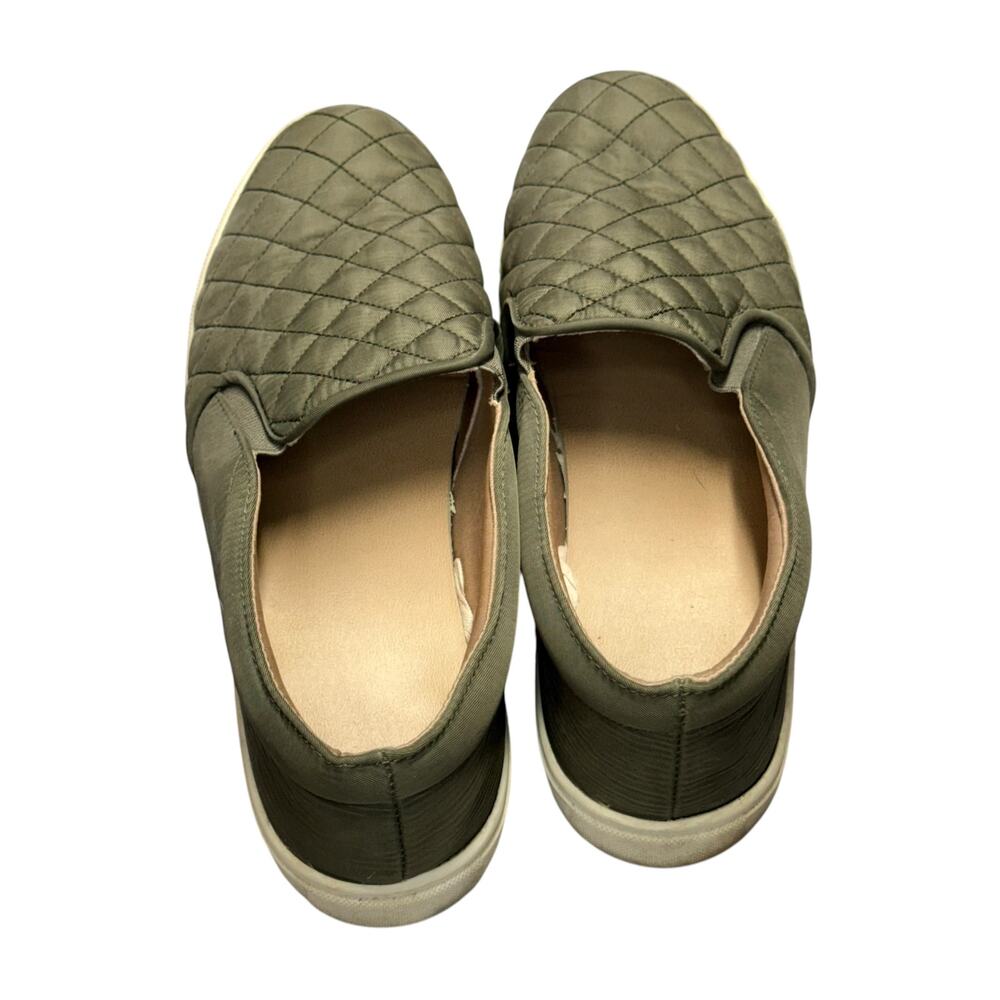 A New Day Green Suede Loafers Womens Size 11 Pointed Toe Flats - Picture 3 of 6